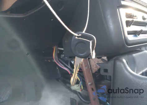 1999 Saturn Sl from USA, damaged, VIN 1G8ZF528XXZ238671